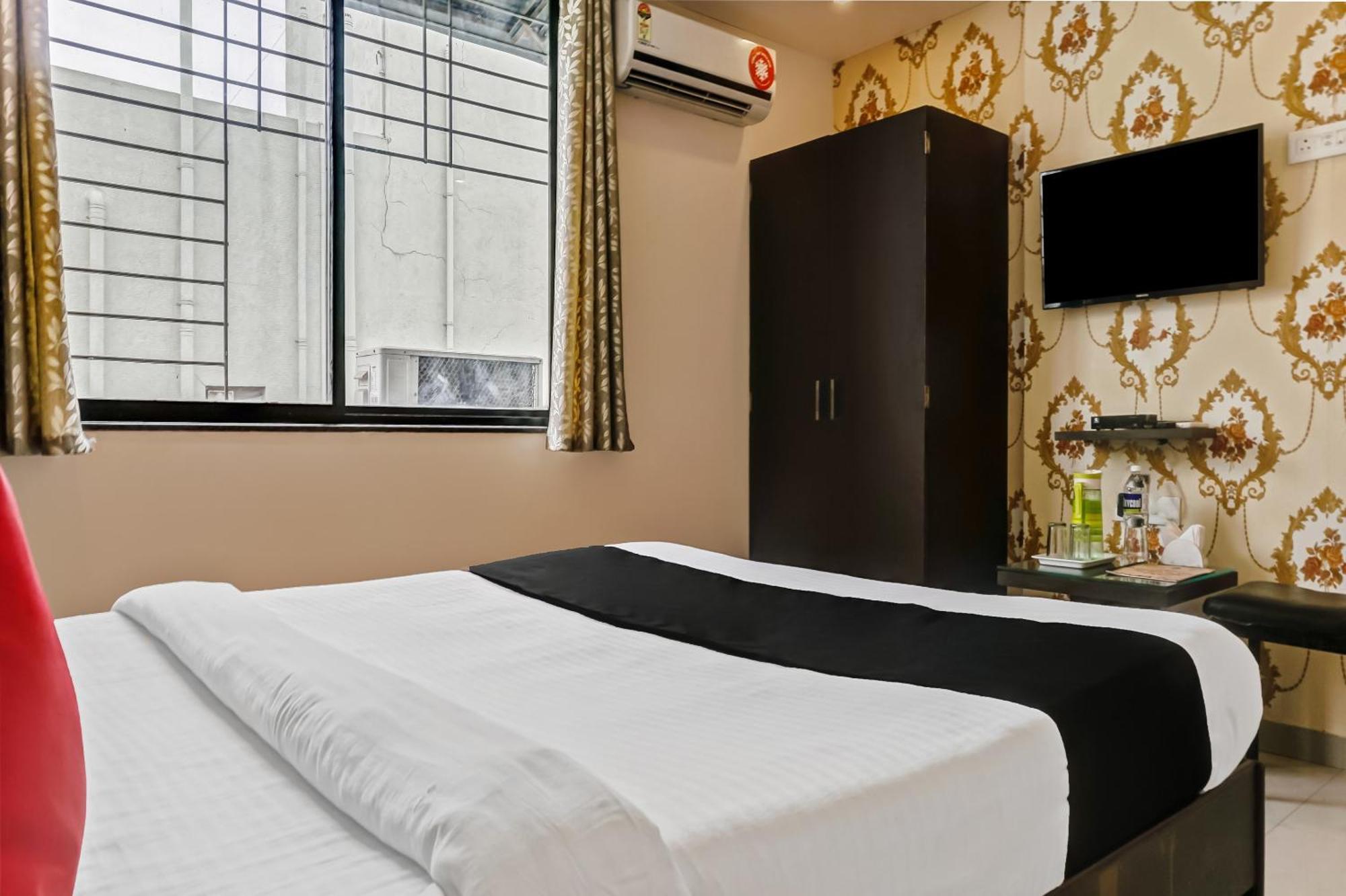 Hotel O Log Inn Plaza Near Eon It Park 푸네 외부 사진
