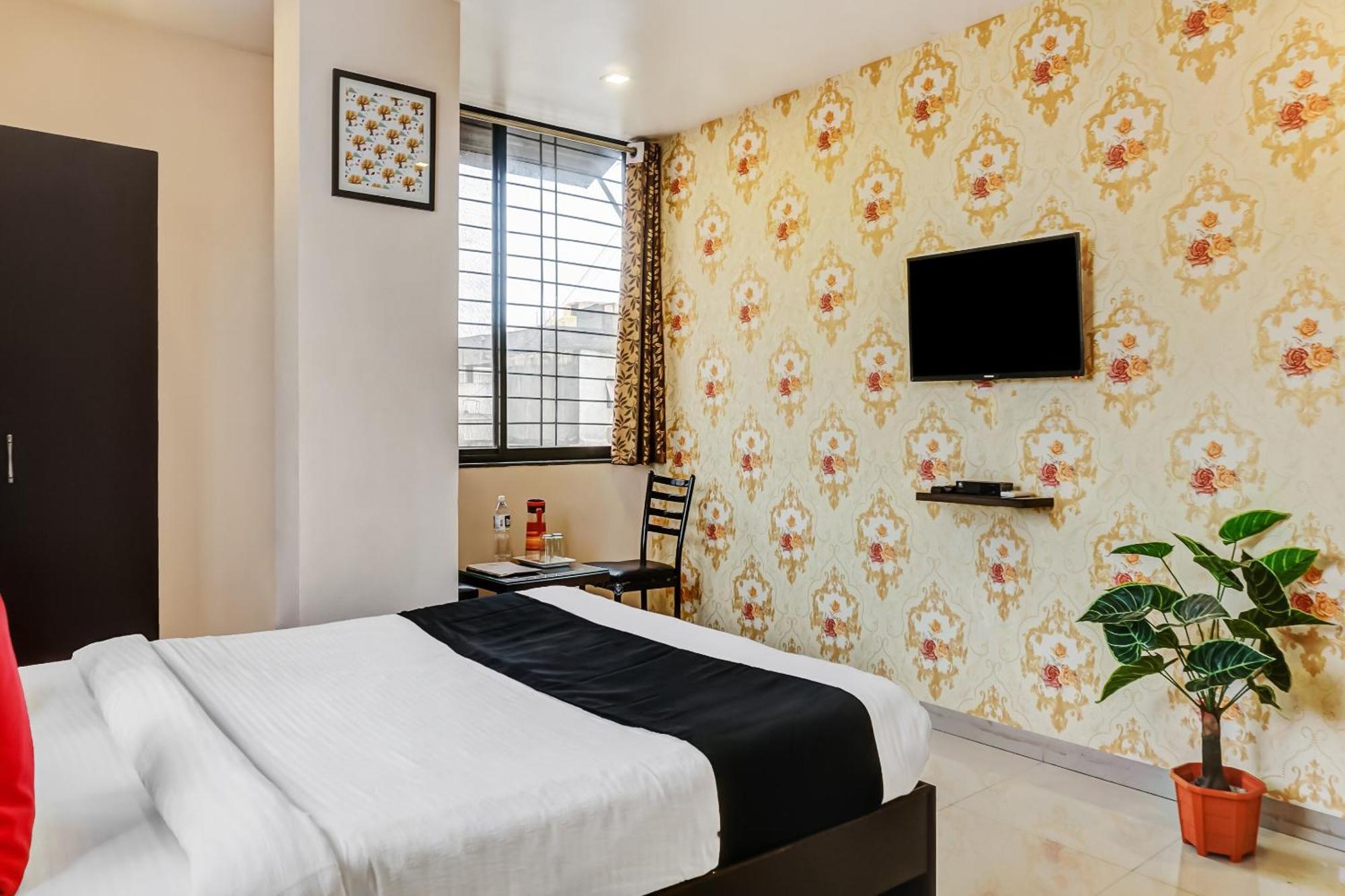 Hotel O Log Inn Plaza Near Eon It Park 푸네 외부 사진